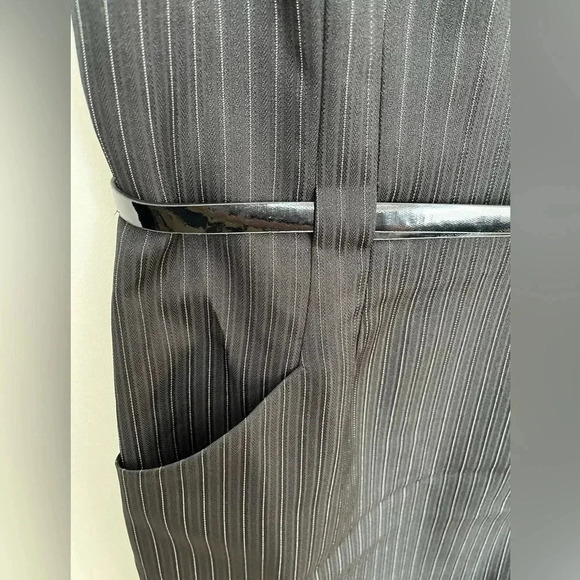 Shelby& Palmer dress with pockets and adjustable belt size 12 - Picture 5 of 10